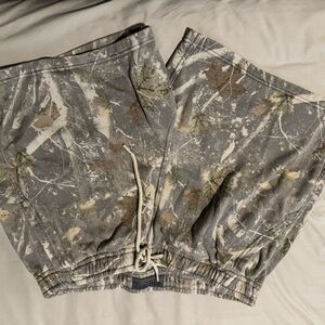 Abercrombie & Fitch Men's Gray, Green & Tan Camo Drawstring Shorts